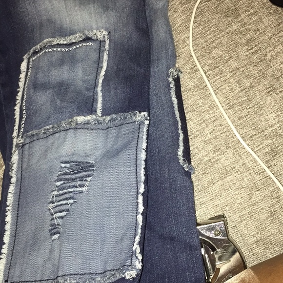 Jeans - Picture 2 of 6